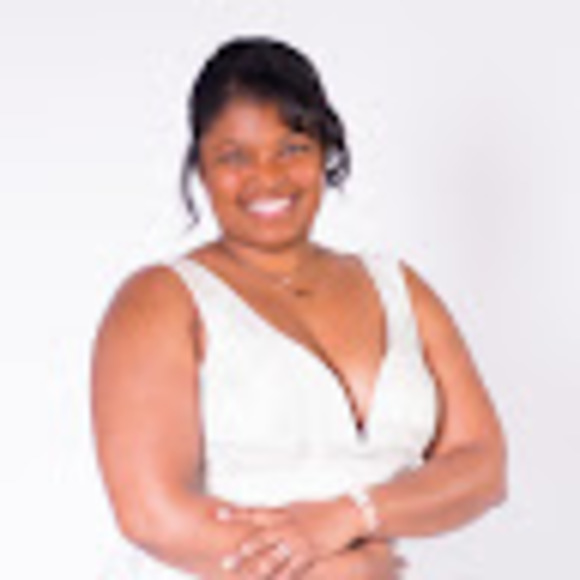 Meet your Posher, Auréana - Picture 1 of 1